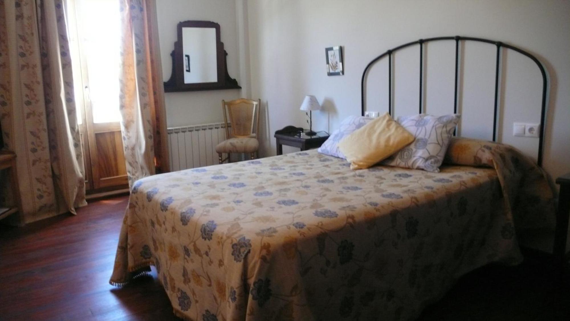 Hotel Rural La Peregrina Carucedo Zimmer foto